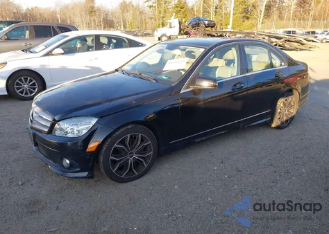 2010 Mercedes-Benz C 300 Luxury 4Matic/Sport 4Matic from USA, damaged, VIN WDDGF8BB3AF482297